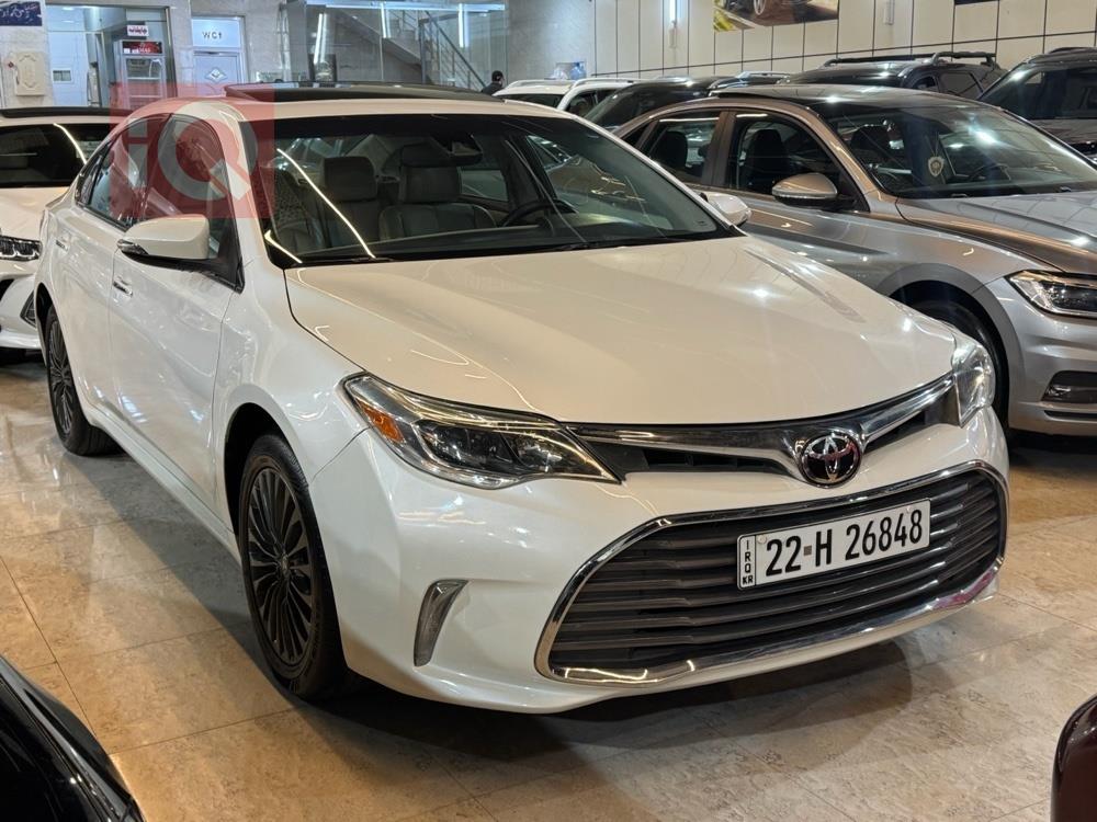 تويوتا أفالون